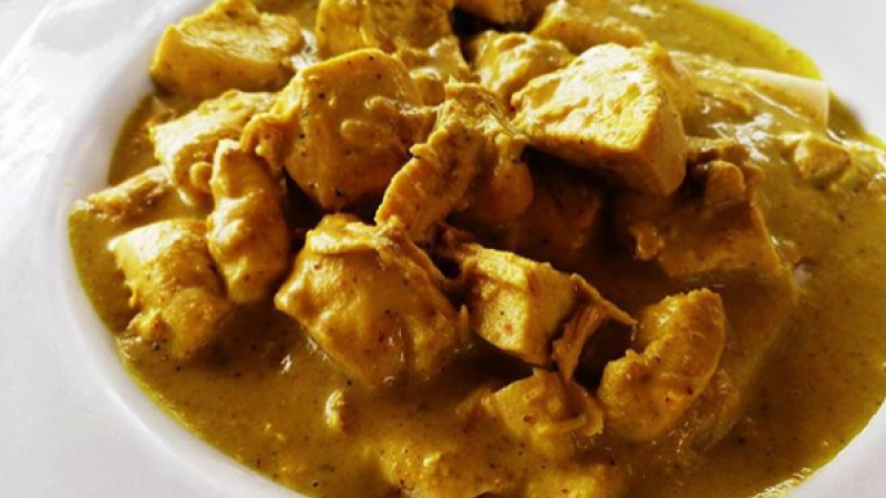 POLLO CURRY